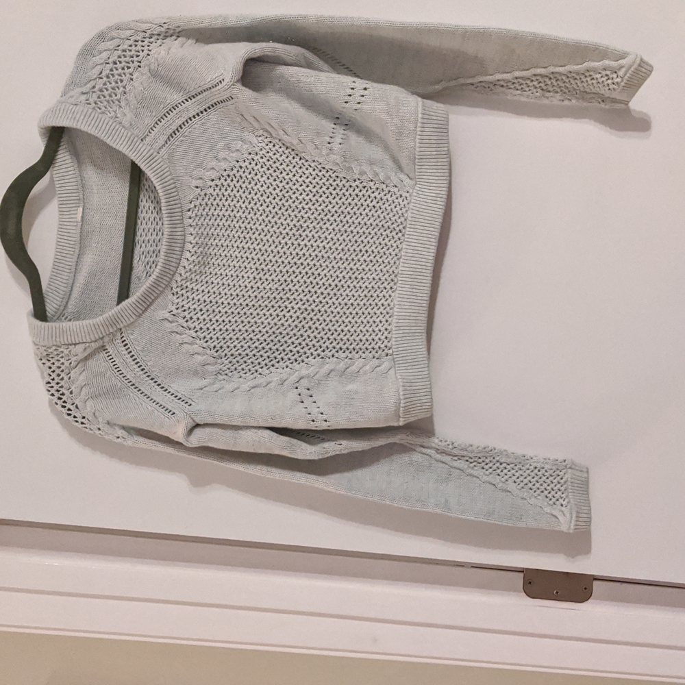 Lulu Lemon crop sweater